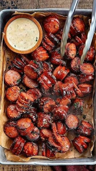 Smoked sausage BBQ platter with grilled sides